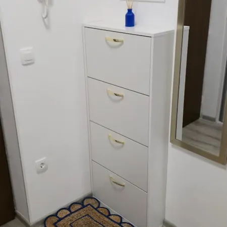 Apartment Mango 2 *