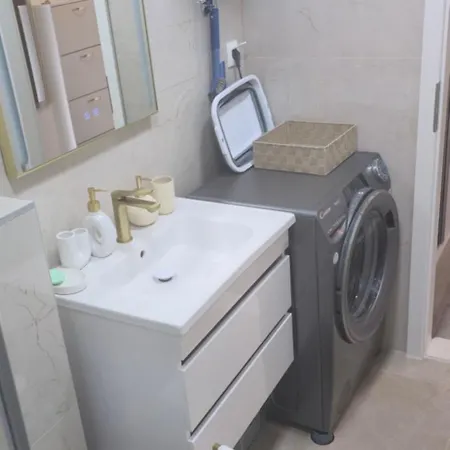 Mango 2 Apartment