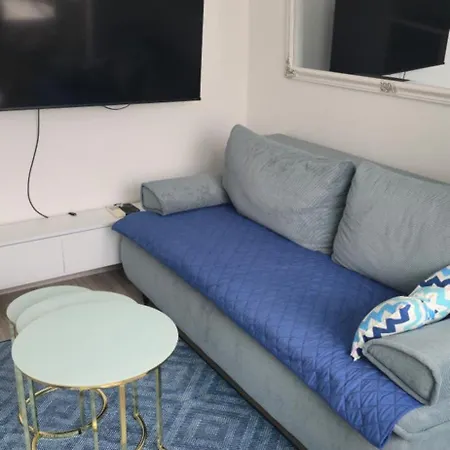 Mango 2 Apartment