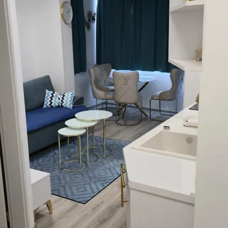 Apartament Mango 2 *